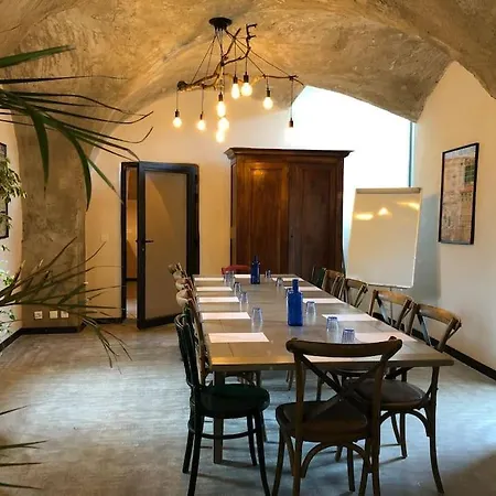 Des Teullieres * Жуна