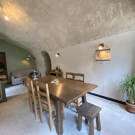 Des Teullieres Дом отдыха *