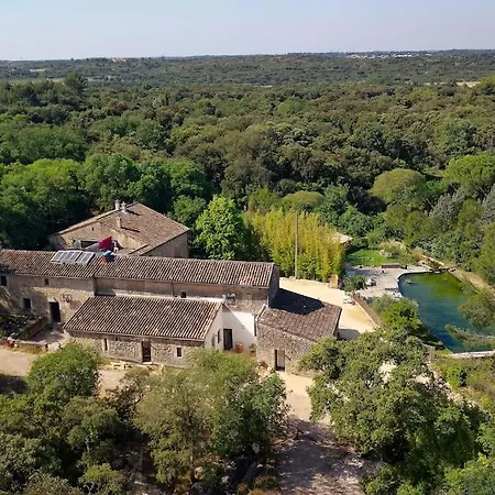 Des Teullieres Дом отдыха Жуна