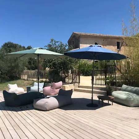 Des Teullieres * Жуна