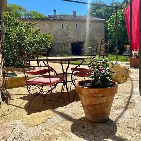 Des Teullieres Дом отдыха