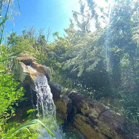 Des Teullieres Дом отдыха